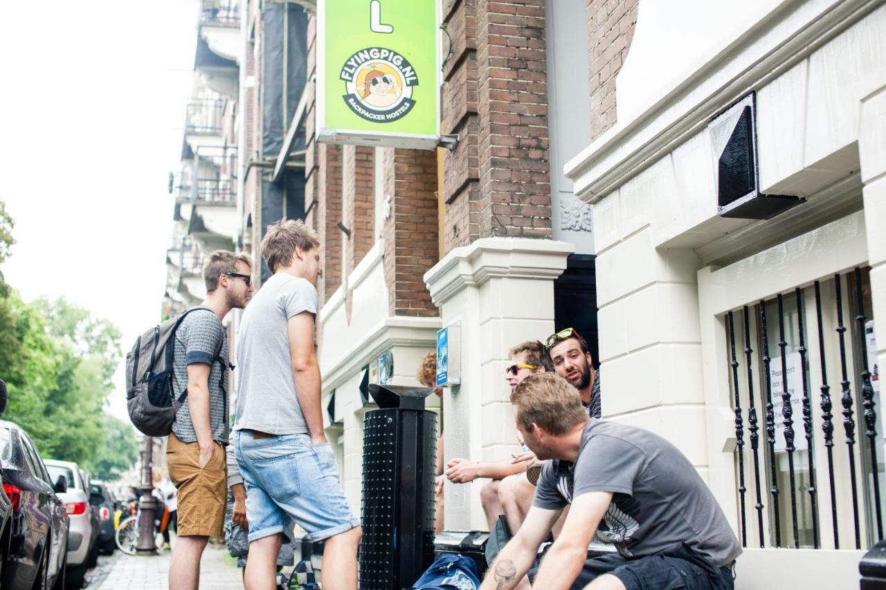 The Flying Pig Uptown Hostel Amsterdam Exterior photo